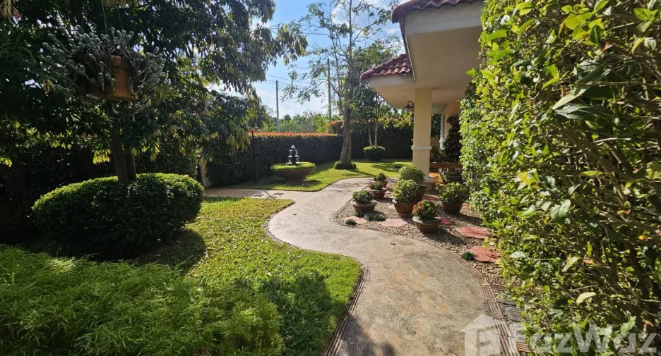 For rent 3 bedrooms house in Doi Saket, Chiang Mai