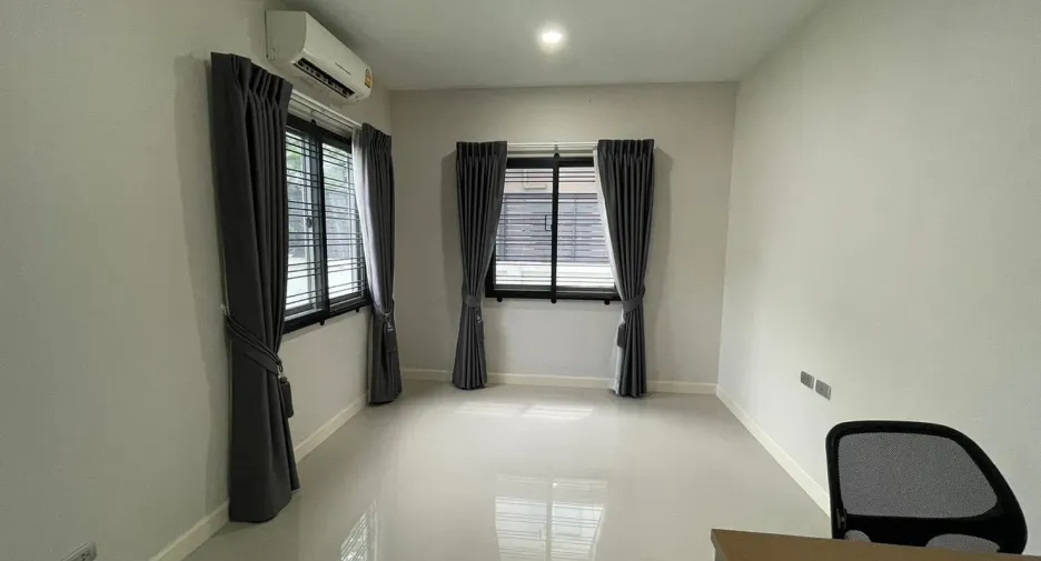 Casa en venta de 3 habitaciones en Mueang Nonthaburi, Nonthaburi