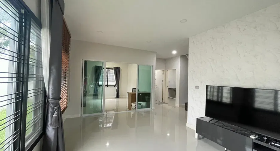 Casa en venta de 3 habitaciones en Mueang Nonthaburi, Nonthaburi