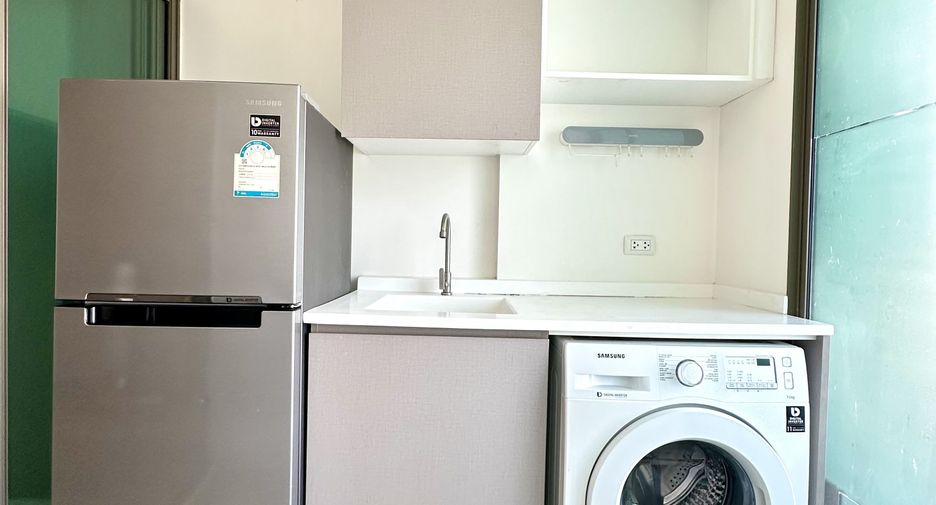 For sale 1 bed condo in Huai Khwang, Bangkok