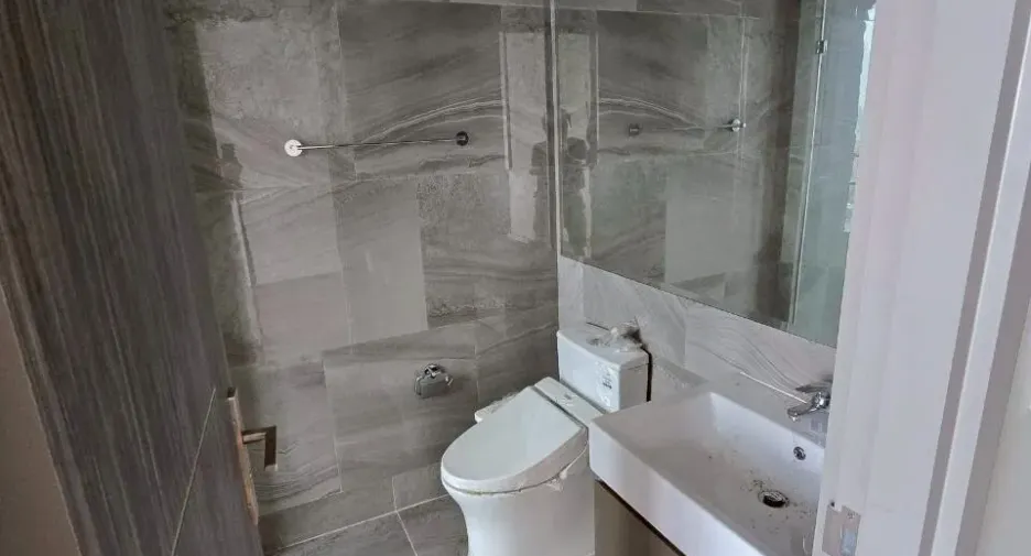 For sale studio condo in Ratchathewi, Bangkok