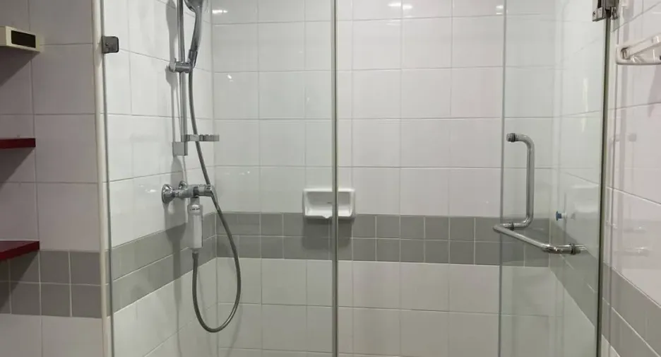 Wohnung zum Kauf und zur Miete mit 2 Zimmer in Watthana, Bangkok