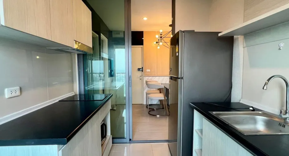 For rent 2 bedrooms condo in Phasi Charoen, Bangkok