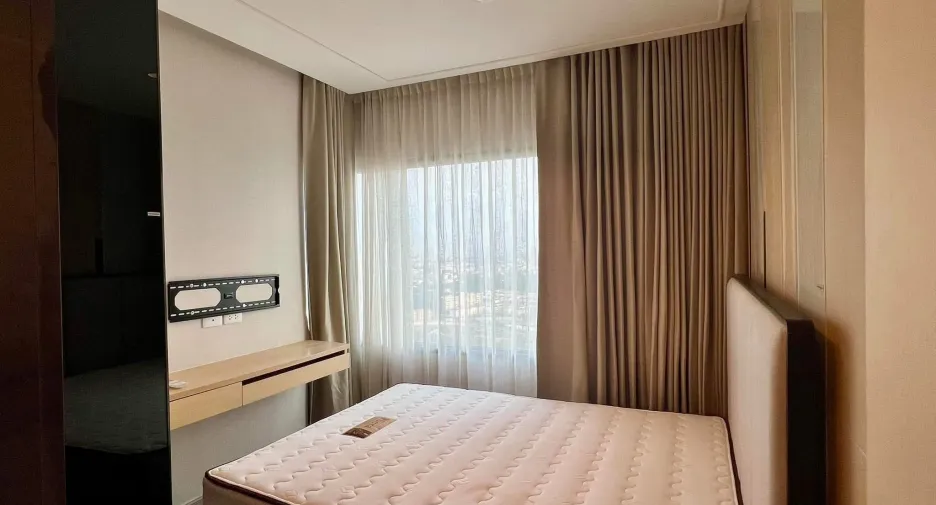 For rent 2 bedrooms condo in Phasi Charoen, Bangkok