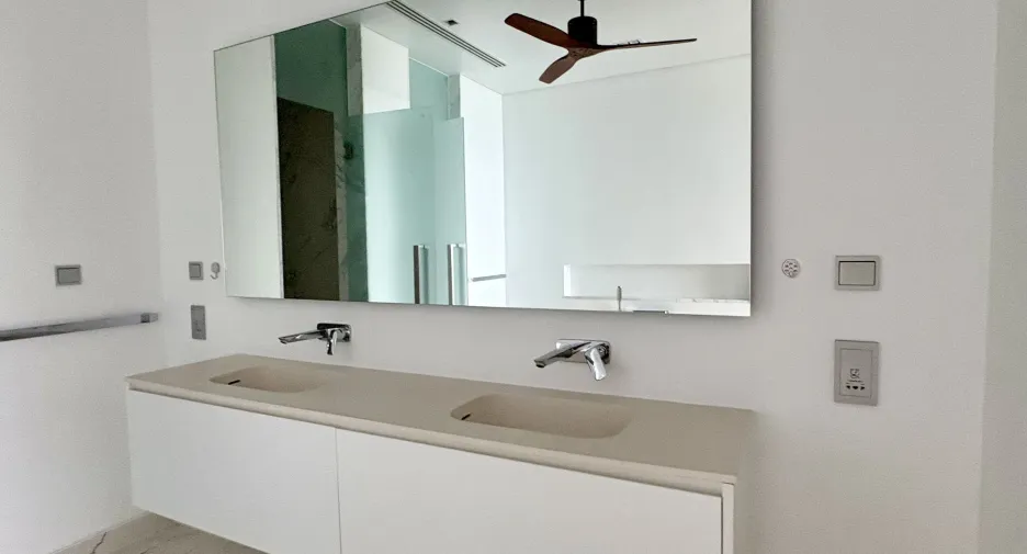 For sale and for rent 4 bedrooms condo in Thalang, Phuket
