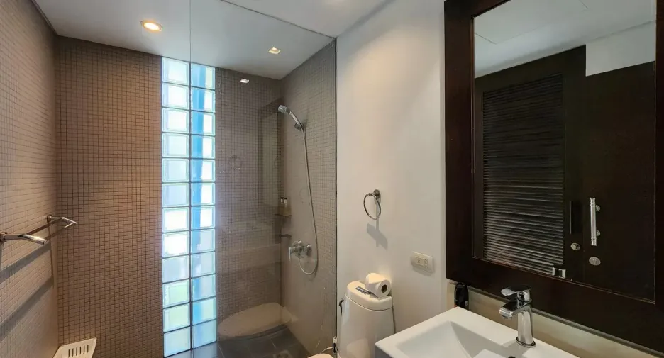 For sale 2 bedrooms apartment in Thalang, Phuket