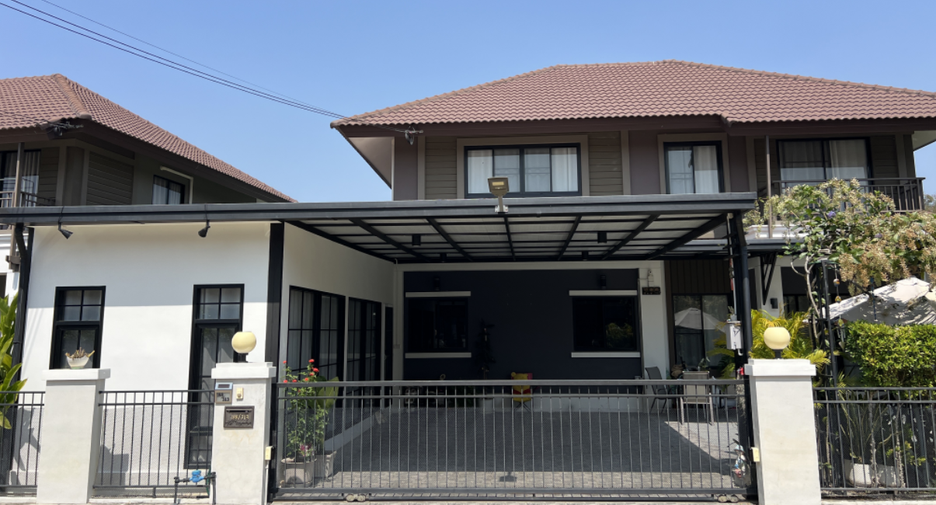 For sale 4 bedrooms house in Saraphi, Chiang Mai