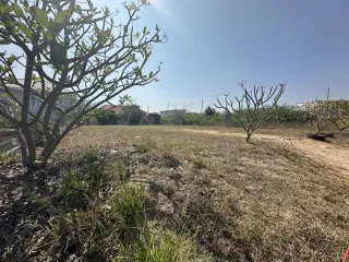 出售 土地 在 华欣, 班武里府