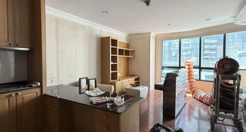For rent 1 bed condo in Pathum Wan, Bangkok