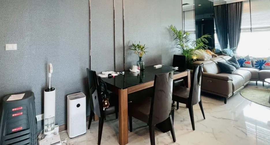Condo en alquiler de 2 habitaciones en Bang Rak, Bangkok