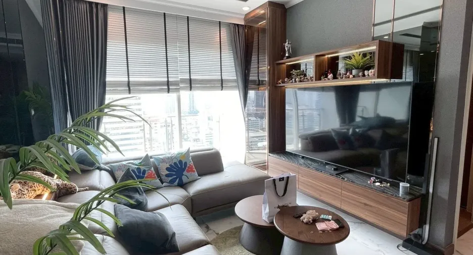Condo en alquiler de 2 habitaciones en Bang Rak, Bangkok