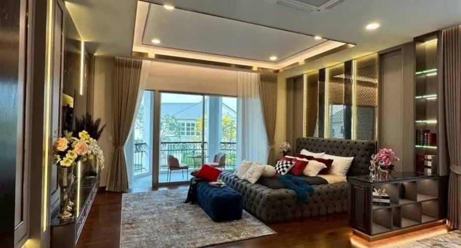 Продажа и аренда 4 спальни дом в Лат Крабанг, Бангкок