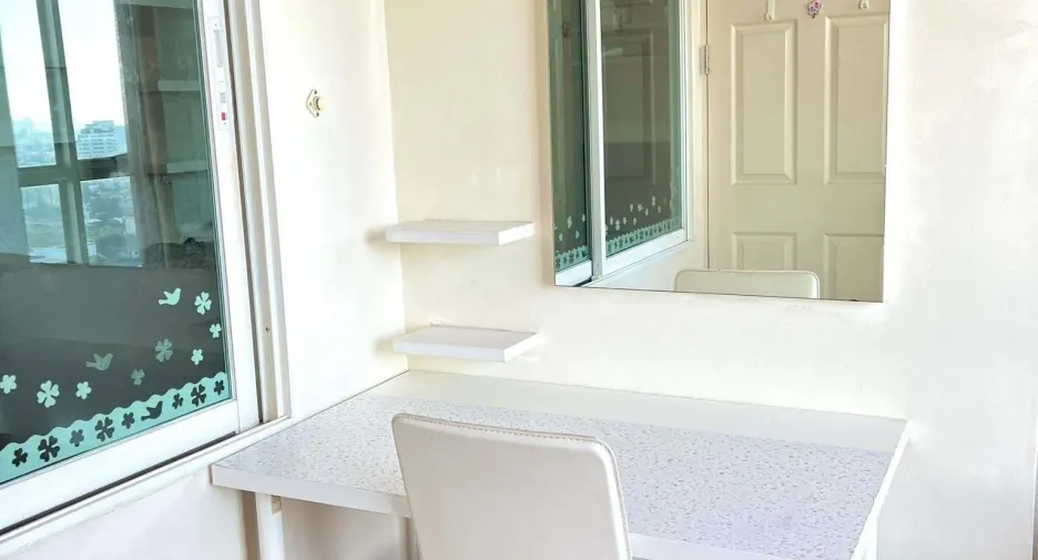 For rent 1 bed condo in Phaya Thai, Bangkok