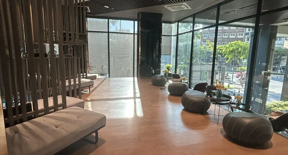 À louer 1 chambre condo à Khlong San, Bangkok
