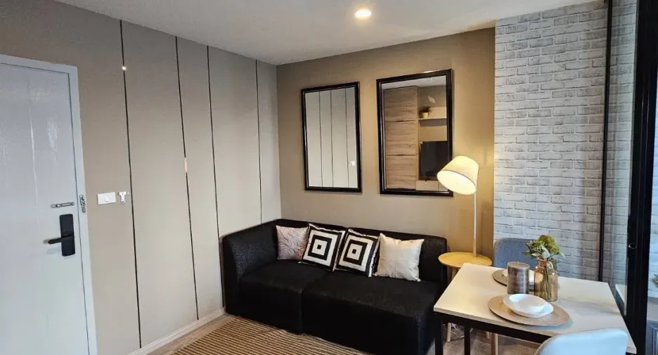 Condo en alquiler de 1 habitaciones en Bang Na, Bangkok