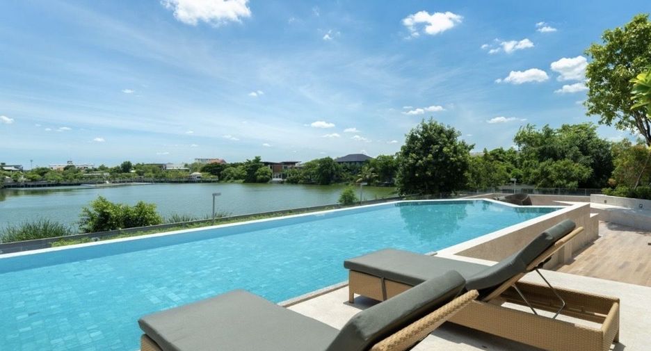 For sale 1 bed condo in Lat Phrao, Bangkok