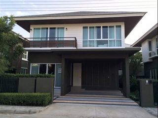 出租 3 卧室 独立屋 在 Bang Na, 曼谷
