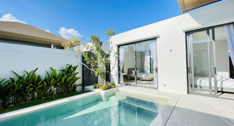 For rent 4 bedrooms villa in Mueang Phuket, Phuket