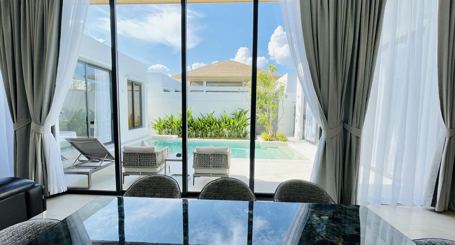 For rent 4 bedrooms villa in Mueang Phuket, Phuket