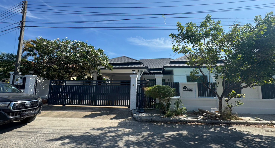 For rent 3 bedrooms house in Thalang, Phuket