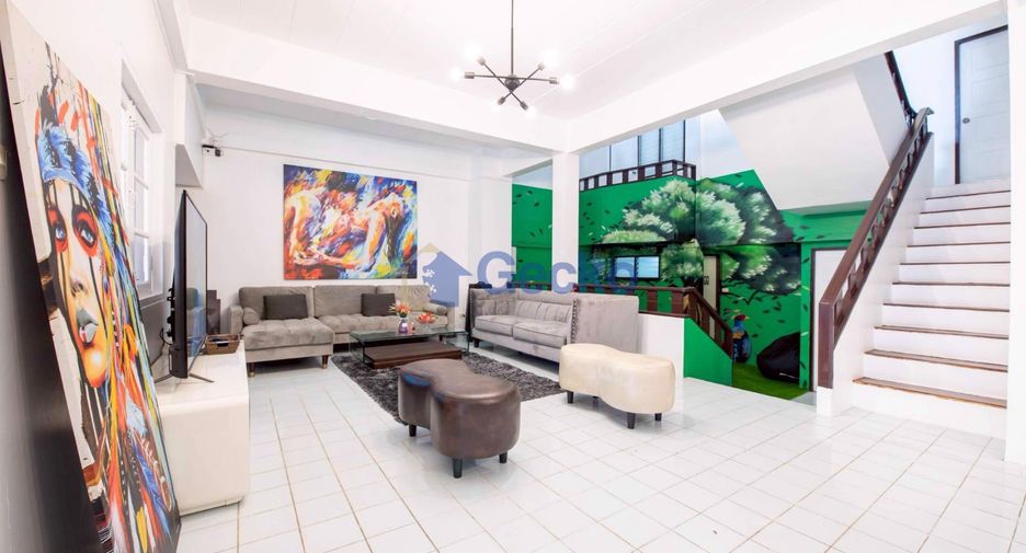 Haus zur Miete und zum Kauf mit 12 Zimmer in Bang Lamung, Chonburi