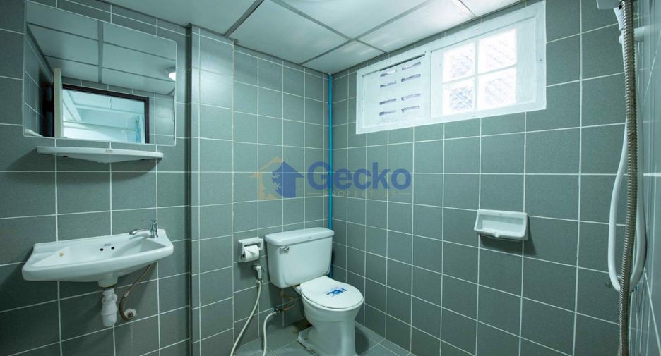 Haus zur Miete und zum Kauf mit 12 Zimmer in Bang Lamung, Chonburi