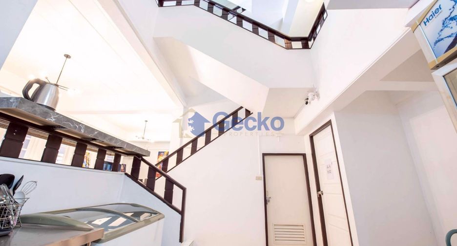 Haus zur Miete und zum Kauf mit 12 Zimmer in Bang Lamung, Chonburi