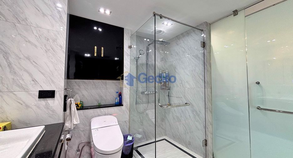 For sale 2 bedrooms condo in Bang Lamung, Chonburi