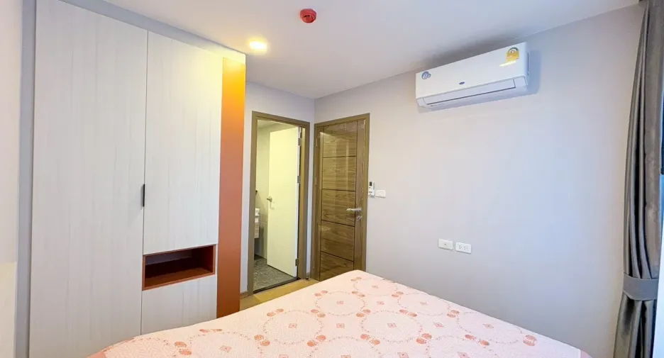 For sale 1 bed condo in Mueang Samut Prakan, Samut Prakan