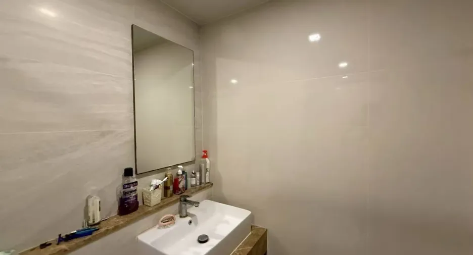 For sale and for rent 1 bed condo in Khlong Toei, Bangkok