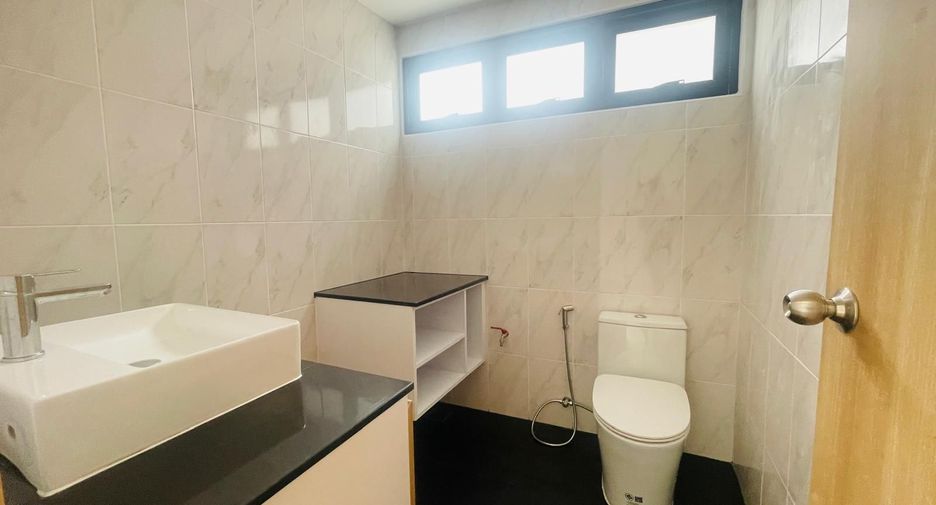 For sale 3 bedrooms villa in Thalang, Phuket