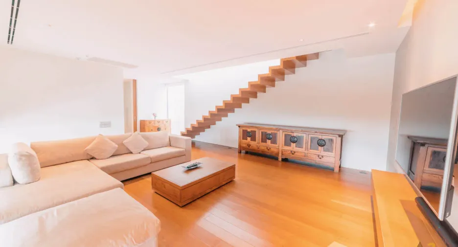 For sale and for rent 4 bedrooms villa in Thalang, Phuket