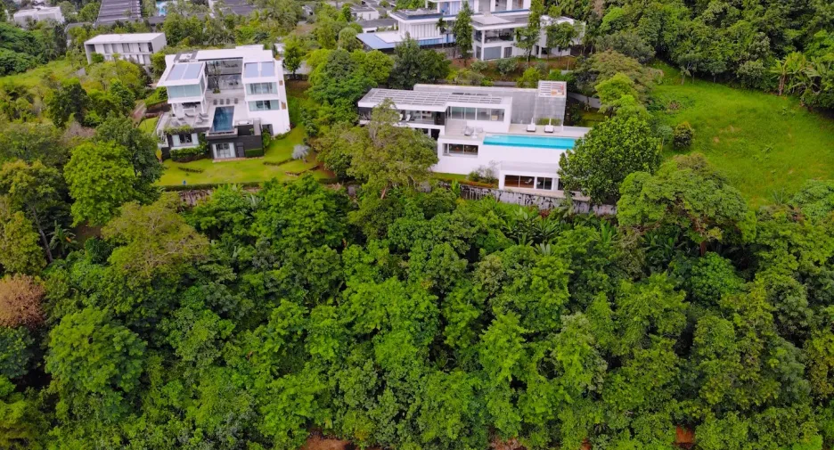 For sale and for rent 4 bedrooms villa in Thalang, Phuket
