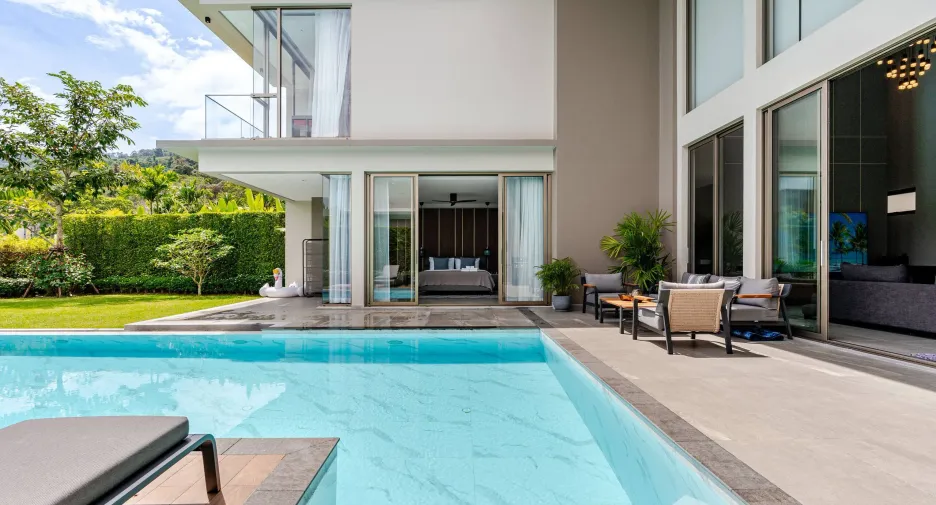 For sale 4 bedrooms villa in Thalang, Phuket