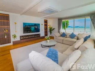 For rent 4 bedrooms villa in Mueang Phuket, Phuket