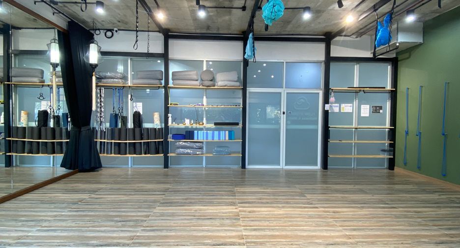 À vendre bureau à Mueang Chiang Mai, Chiang Mai