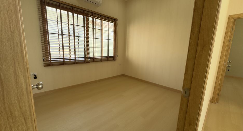 For sale 3 bedrooms house in Doi Saket, Chiang Mai