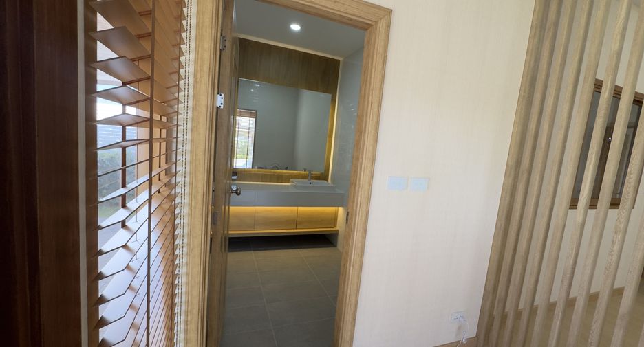 For sale 3 bedrooms house in Doi Saket, Chiang Mai