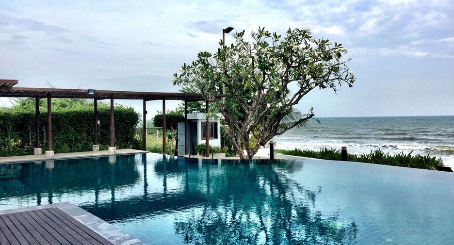 For sale 2 bedrooms condo in Cha Am, Phetchaburi