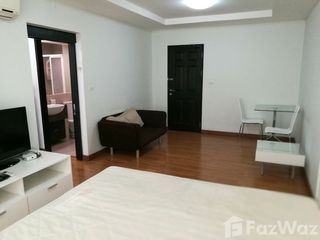 For rent studio condo in Huai Khwang, Bangkok