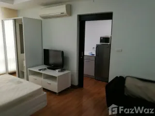 For rent studio condo in Huai Khwang, Bangkok