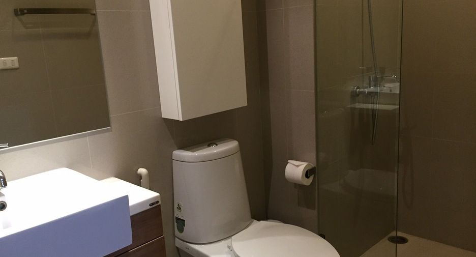 Apartment zur Miete mit 2 Zimmer in Khlong Toei, Bangkok