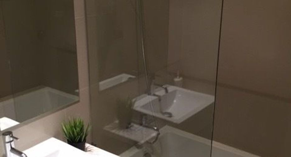 Apartment zur Miete mit 2 Zimmer in Khlong Toei, Bangkok