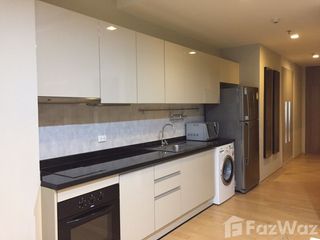 Apartamento en alquiler de 2 habitaciones en Khlong Toei, Bangkok