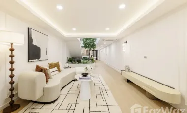 For sale 3 bedrooms house in Watthana, Bangkok
