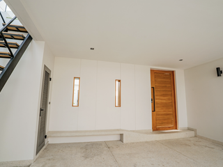Villa zum Kauf mit 5 Zimmer in Thalang, Phuket