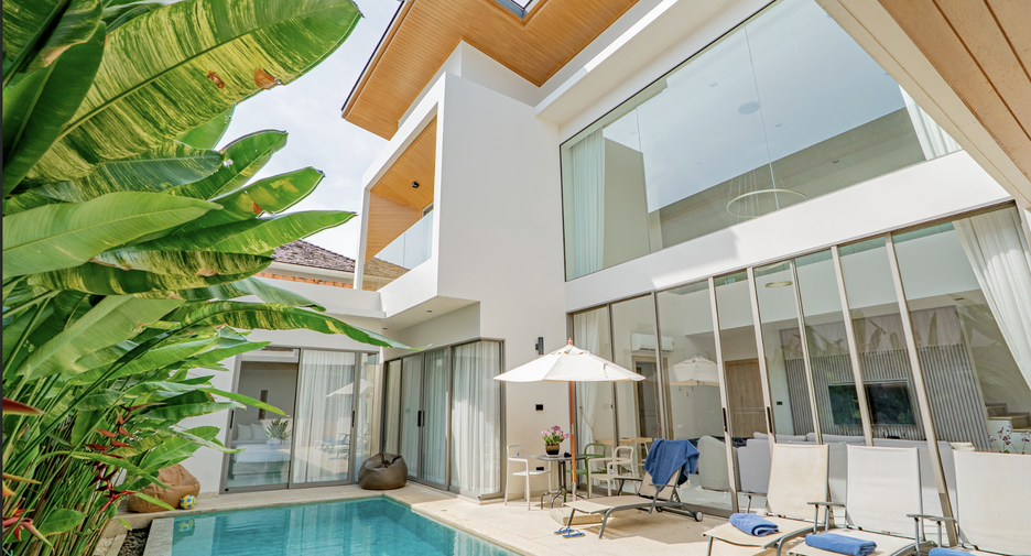 For sale 5 bedrooms villa in Thalang, Phuket