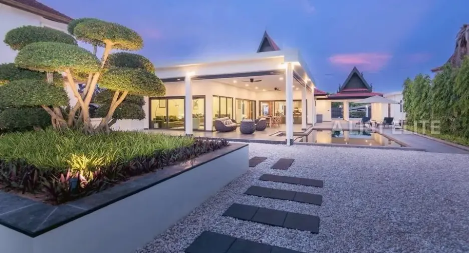 For rent 4 bedrooms house in Bang Lamung, Chonburi