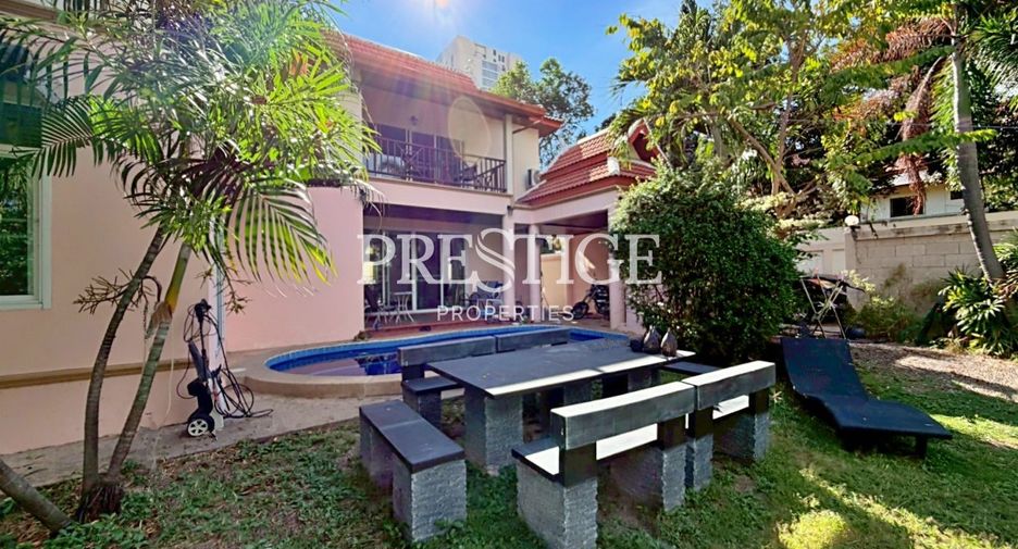 For rent 5 bedrooms house in Bang Lamung, Chonburi