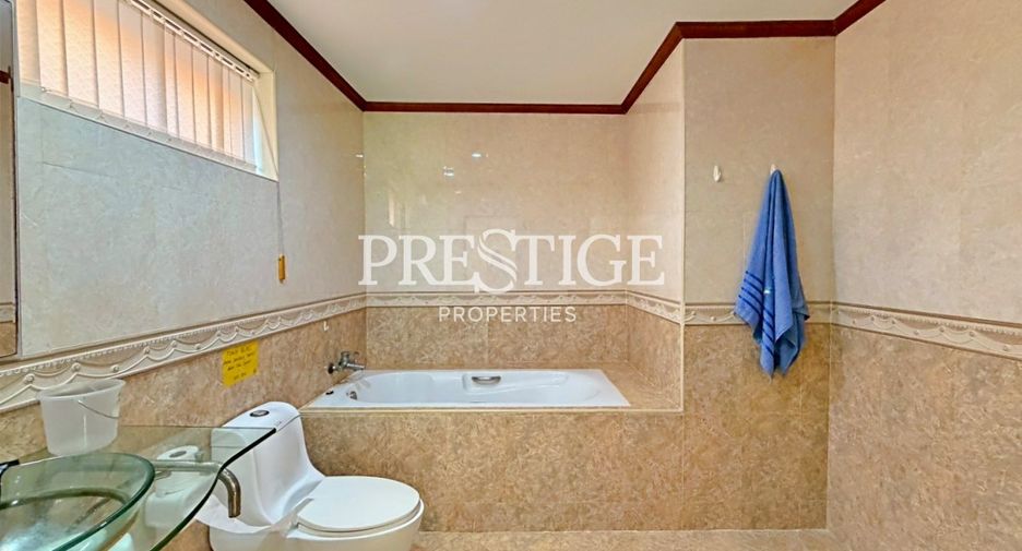 For rent 5 bedrooms house in Bang Lamung, Chonburi